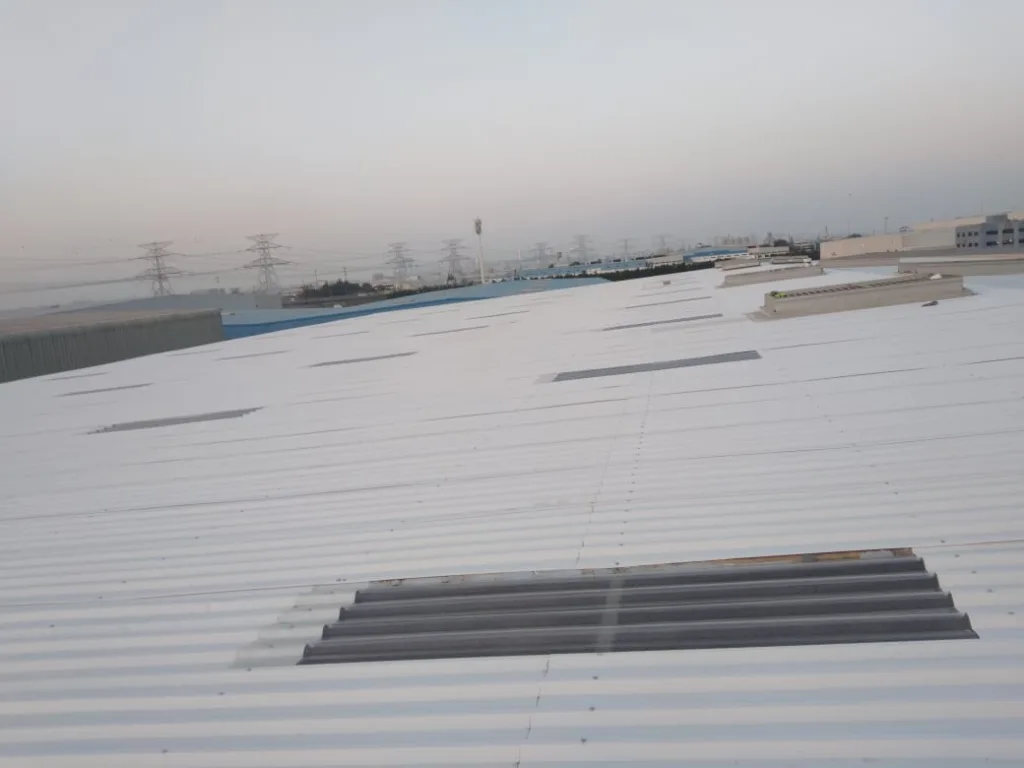 Single skin roofing